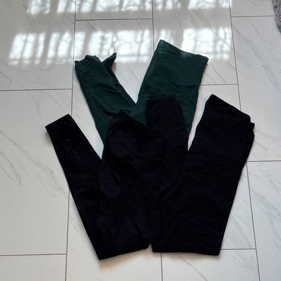Size Large  Black and Green Maternity Leggings Bundle - Picture 1 of 10